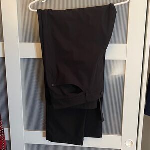 Lululemon Size 36 Black